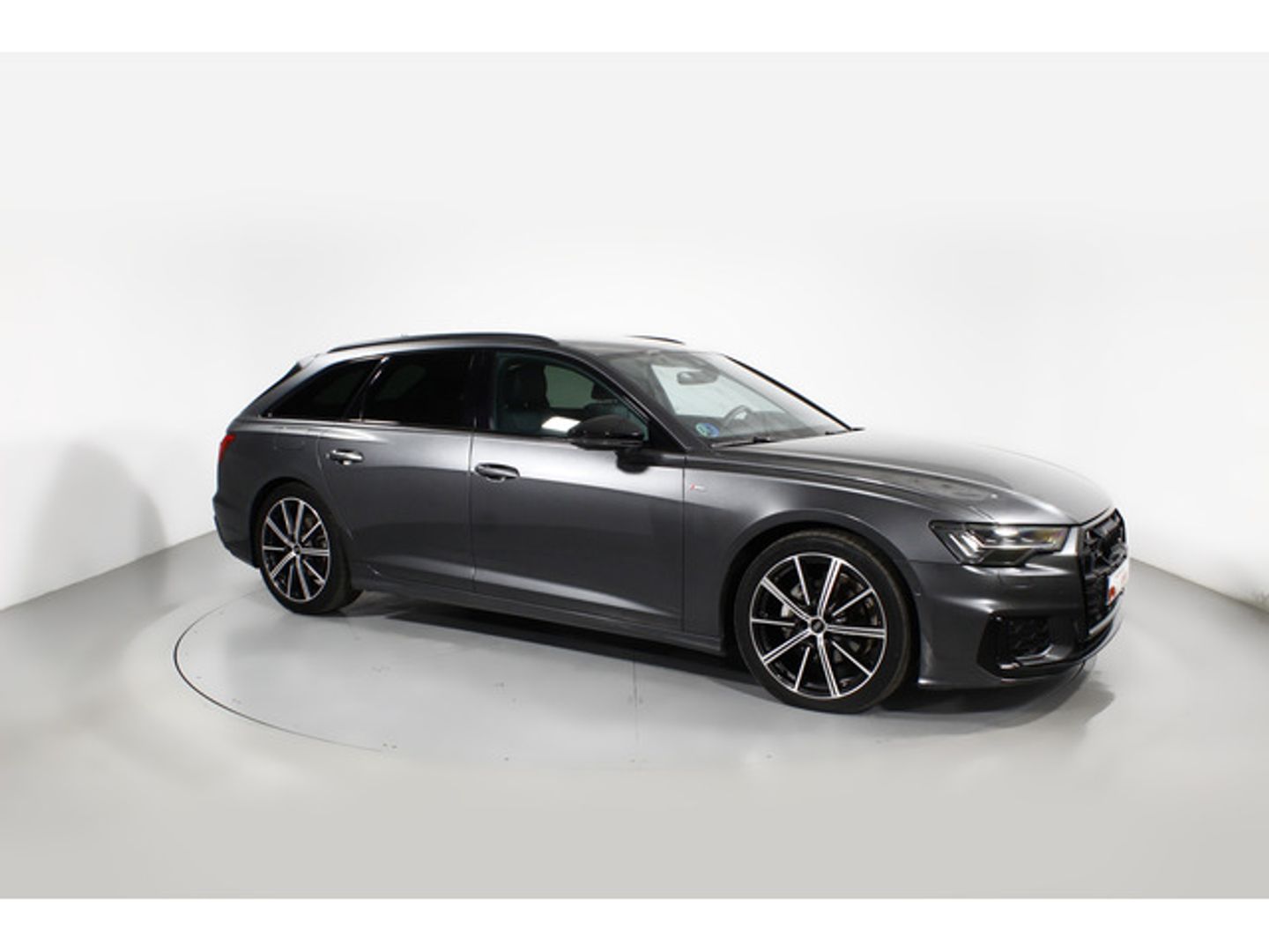 Audi A6 Avant 40 TDI Black line
