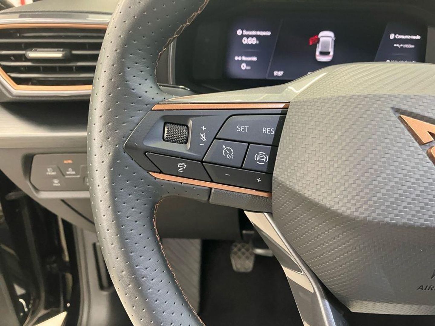 CUPRA León 1.5 eTSI DSG 110 kW (150 CV)