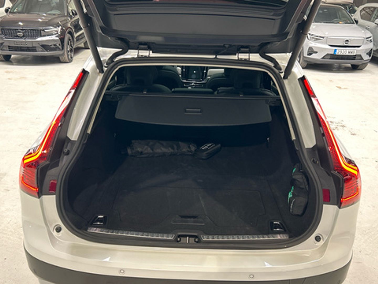 Volvo V90 Cross Country B4 D Plus Bright AWD Auto 145 kW (197 CV)