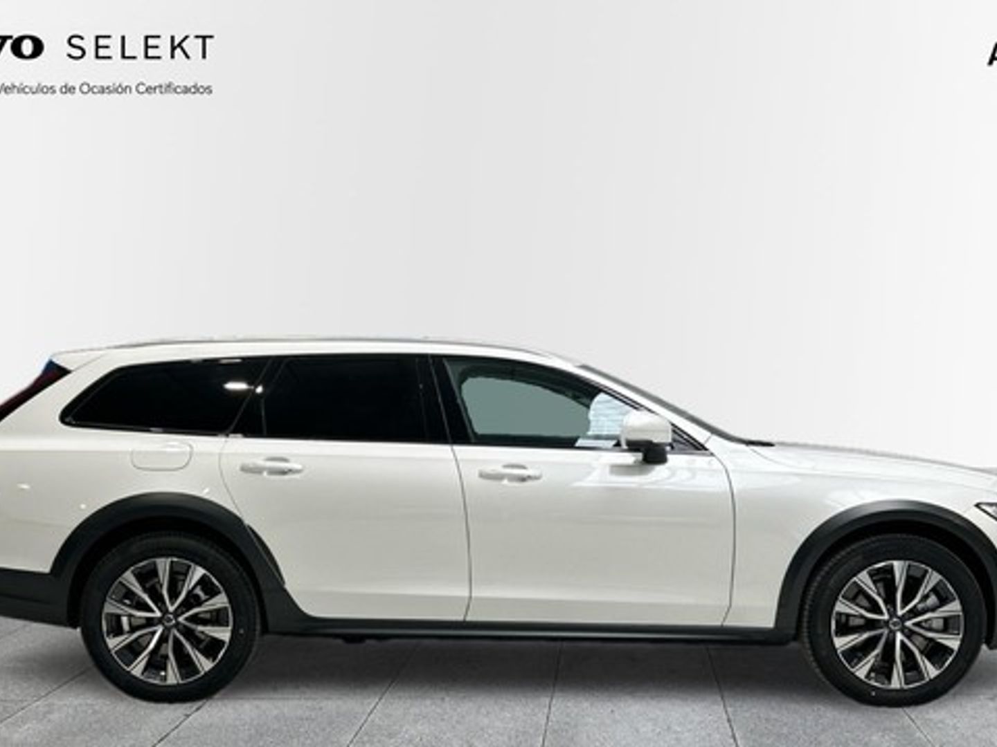 Volvo V90 Cross Country B4 D Plus Bright AWD Auto 145 kW (197 CV)
