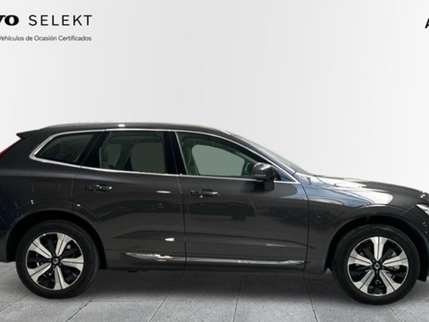 Volvo XC60 T6 Recharge Plus Dark