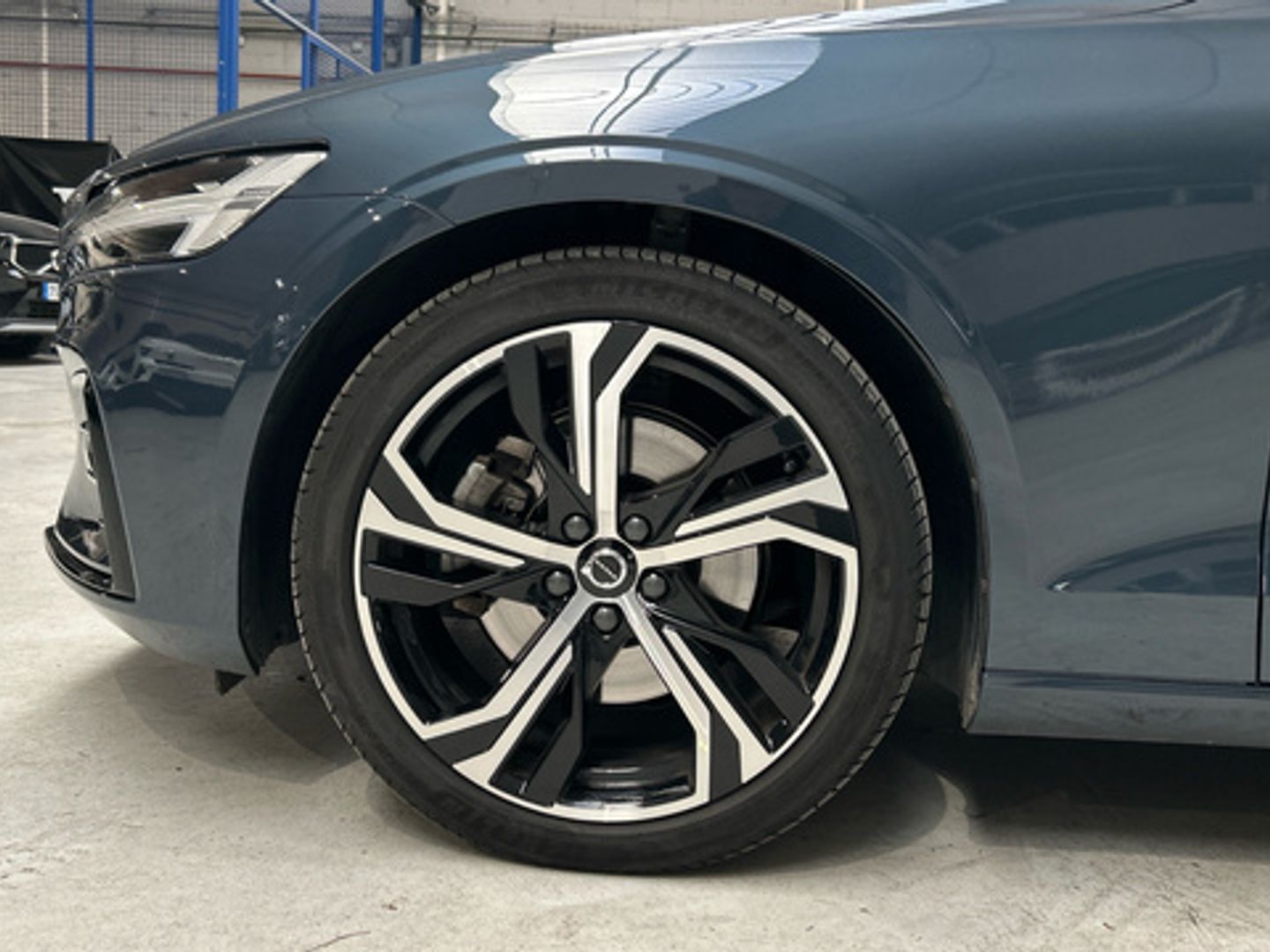 Volvo V60 B4 D Plus Dark Auto 145 kW (197 CV)
