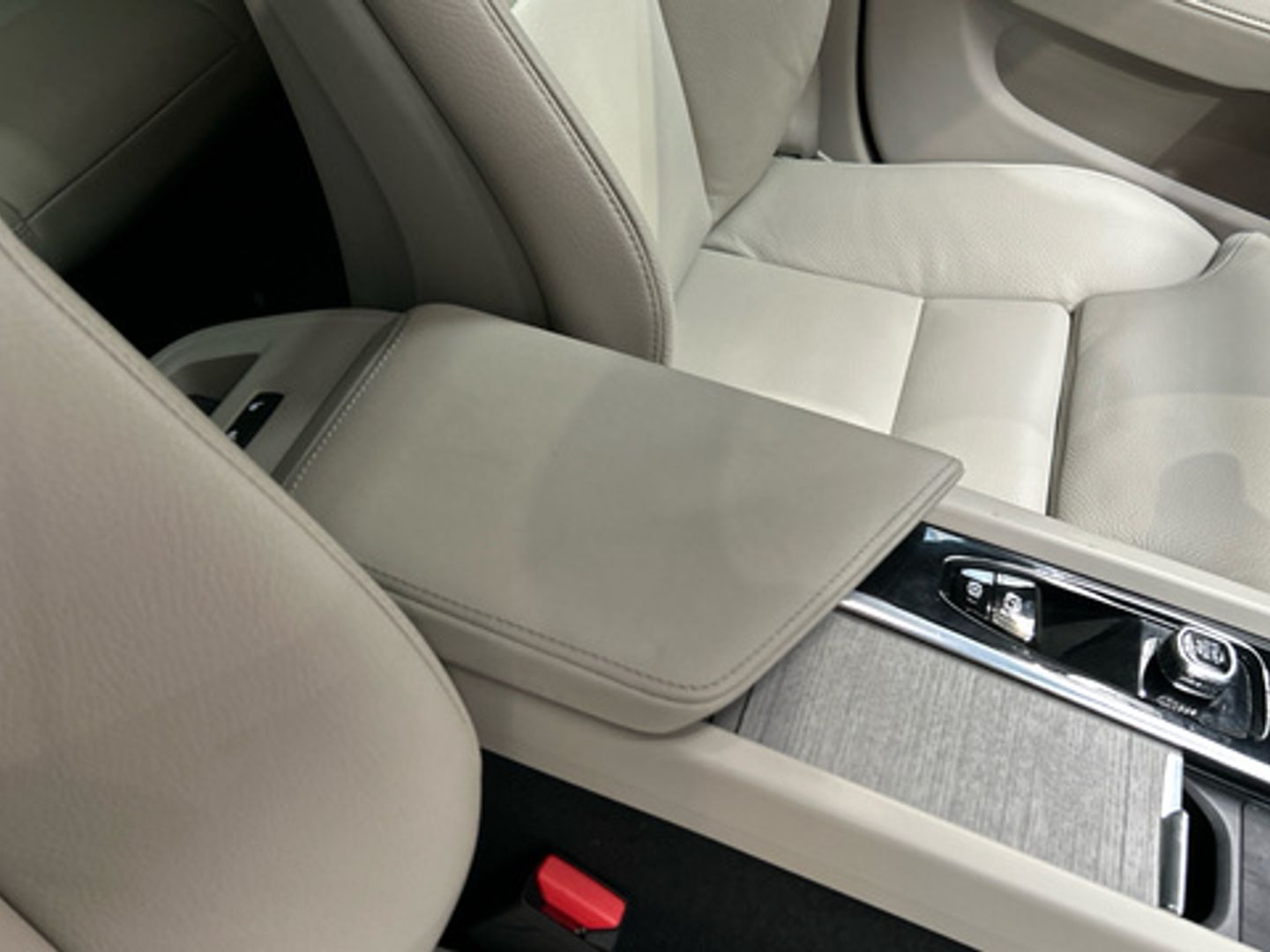 Volvo V60 B4 D Plus Dark Auto 145 kW (197 CV)