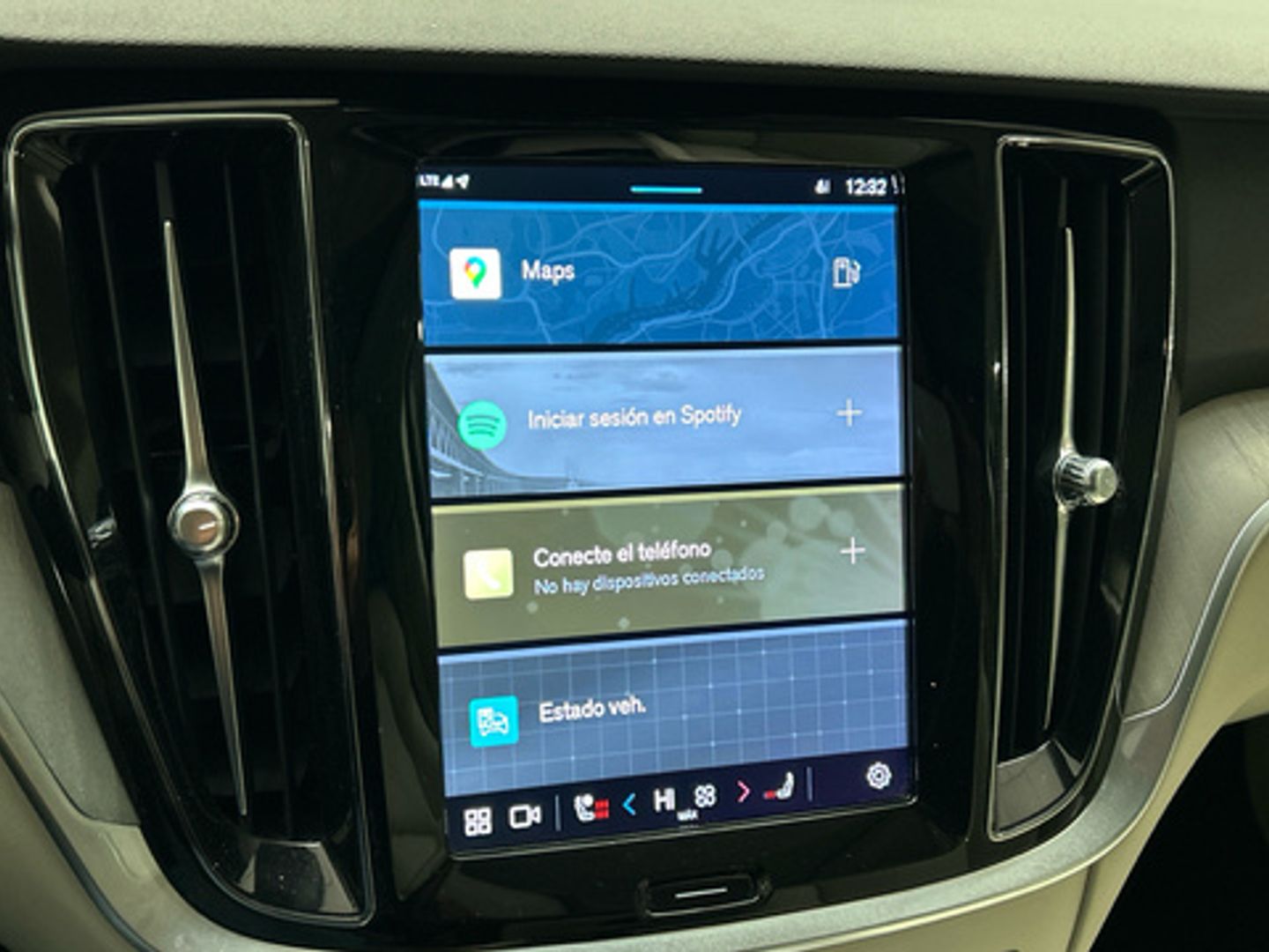 Volvo V60 B4 D Plus Dark Auto 145 kW (197 CV)