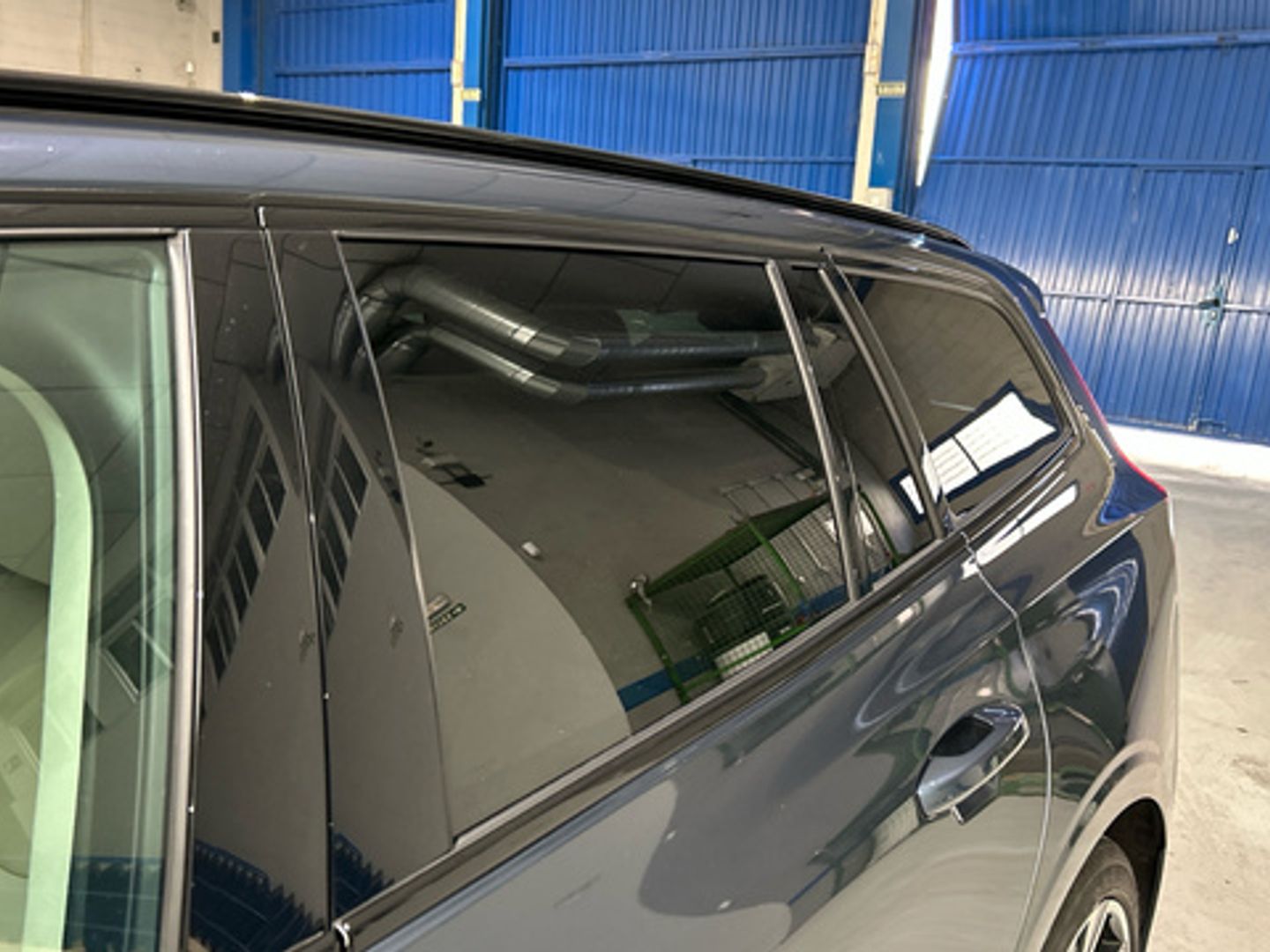 Volvo V60 B4 D Plus Dark Auto 145 kW (197 CV)
