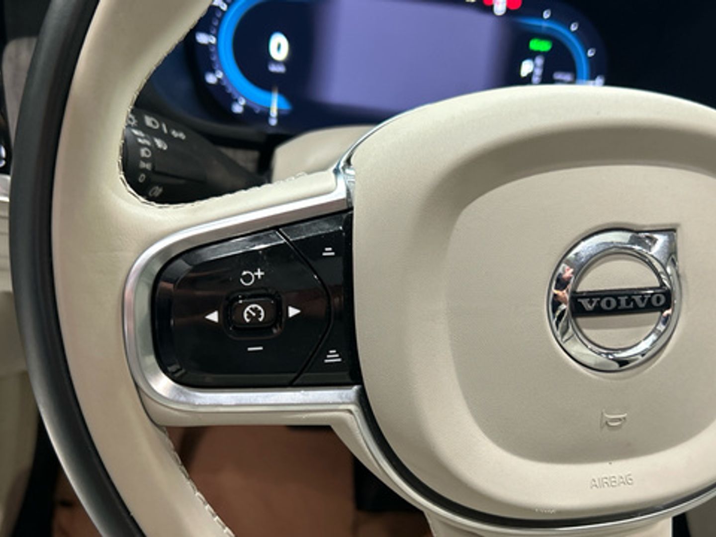 Volvo S90 T8 Twin Recharge Core Bright AWD AT 335 kW (455 CV)