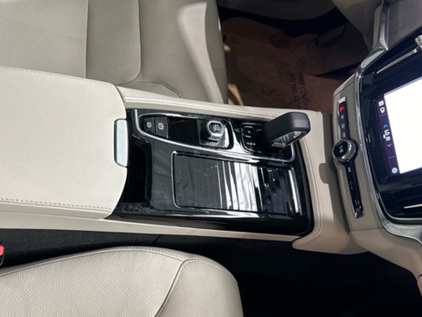 Volvo S90 T8 Twin Recharge Core Bright AWD AT 335 kW (455 CV)
