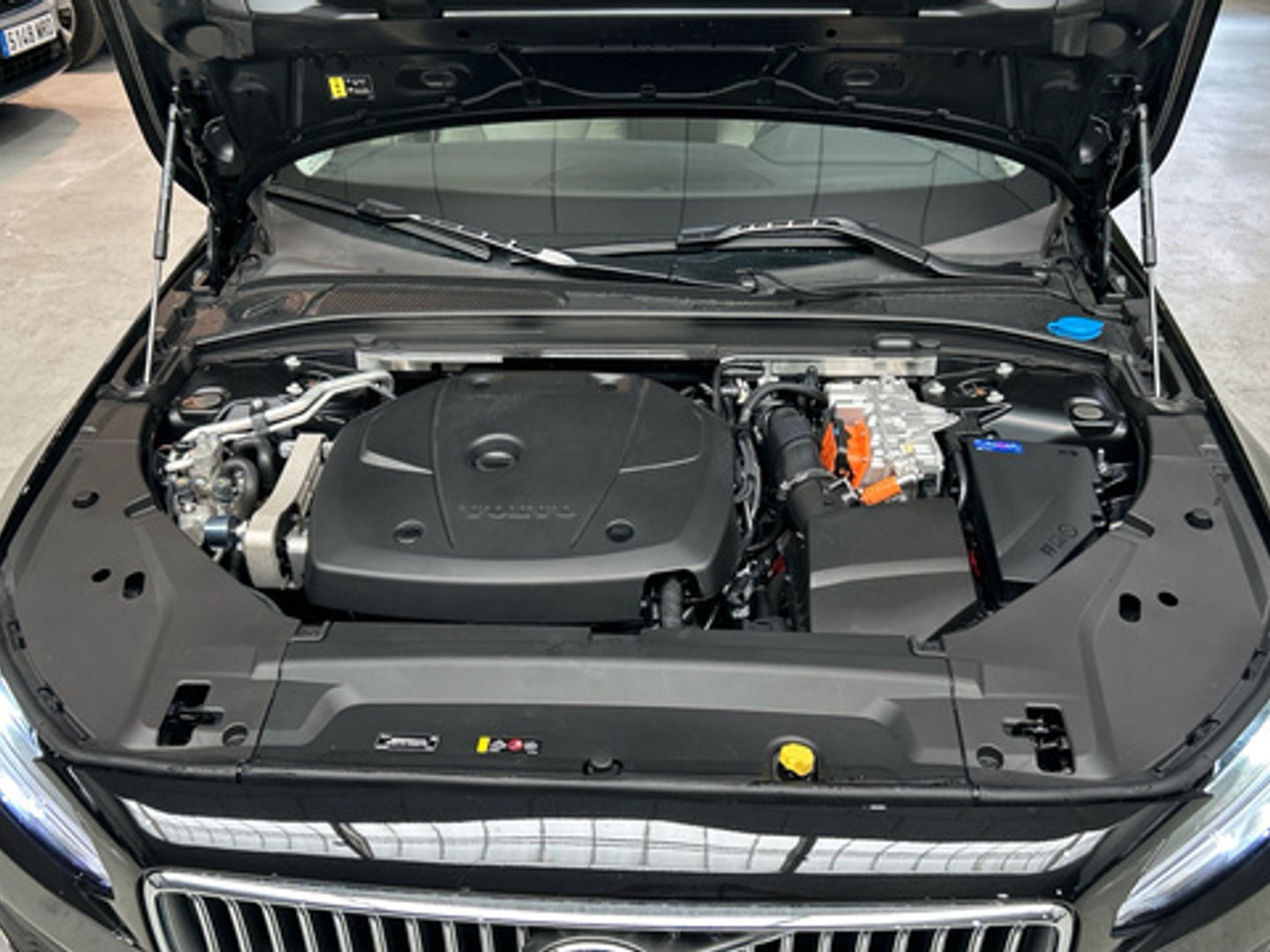 Volvo S90 T8 Twin Recharge Core Bright AWD AT 335 kW (455 CV)