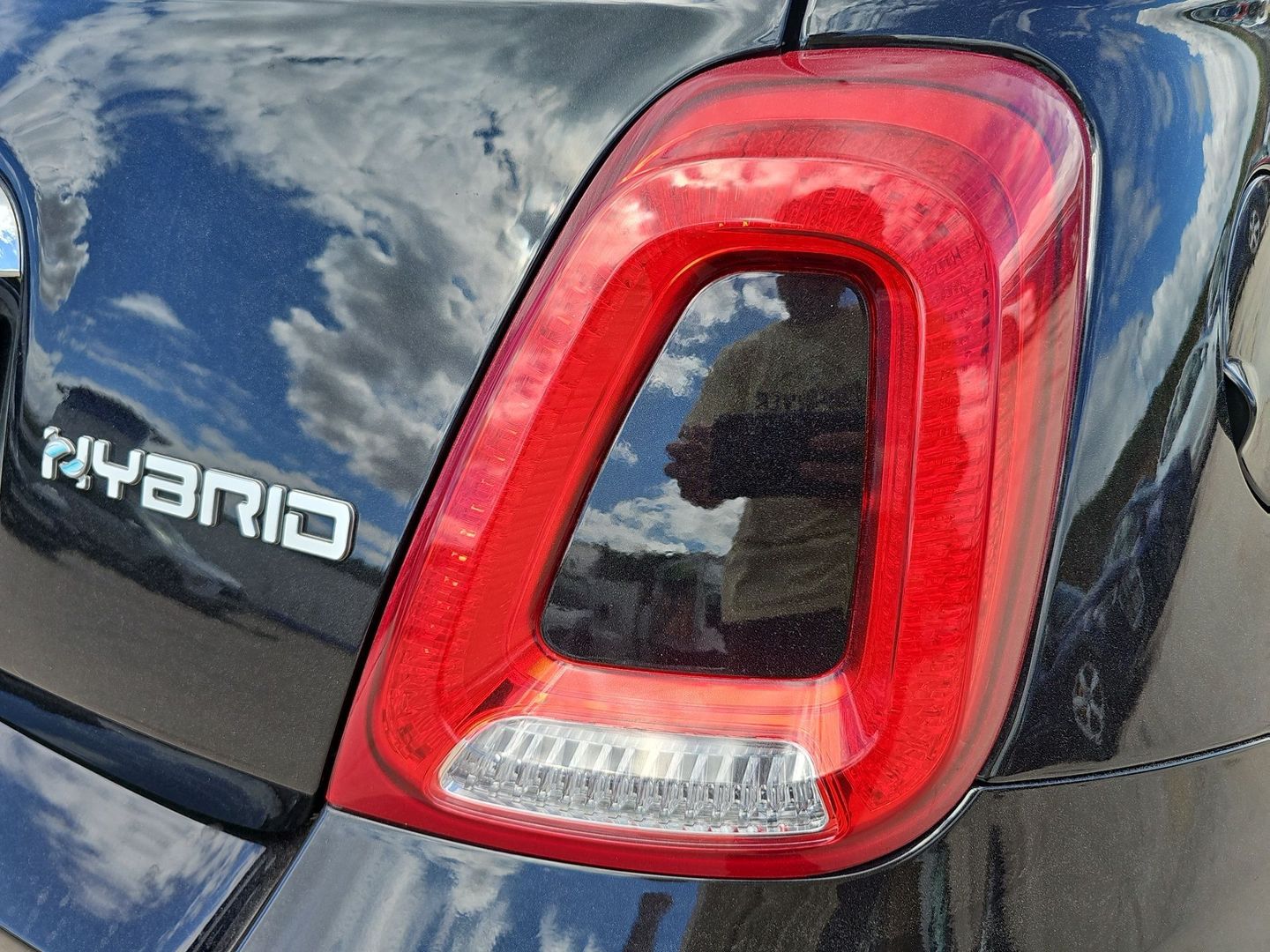Fiat 500C 1.0 Hybrid Dolcevita 51 kW (70 CV)