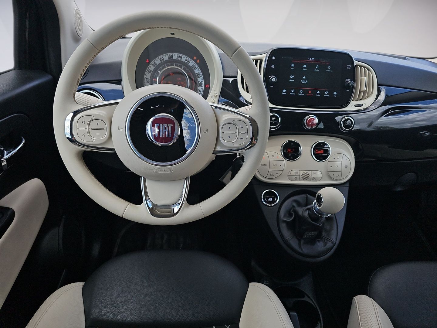 Fiat 500C 1.0 Hybrid Dolcevita 51 kW (70 CV)