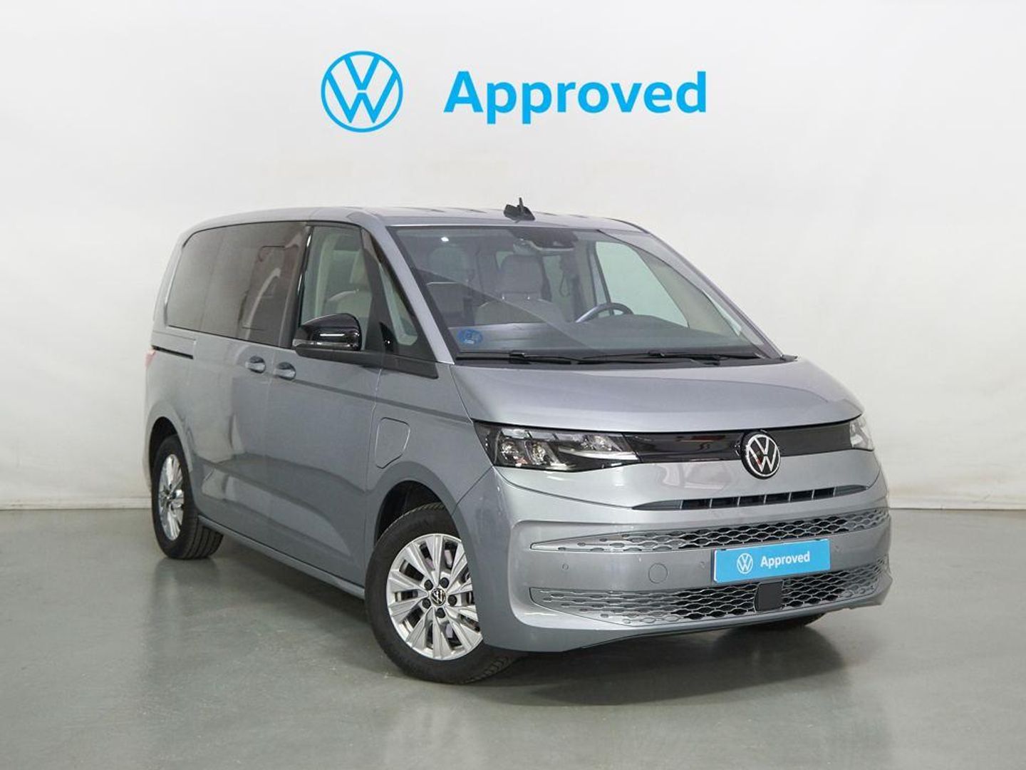 Volkswagen Multivan 1.4 TSI PHEV Batalla Corta Gris Plata Minivan