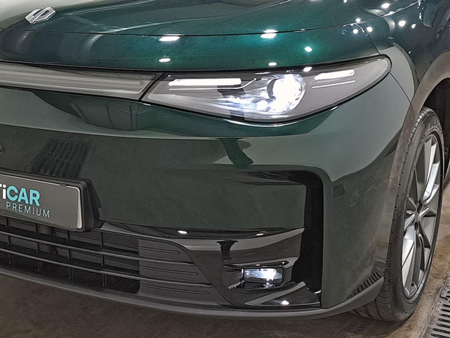 Leapmotor C10 BEV 69.9kWh Design Auto 160 kW (218 CV)