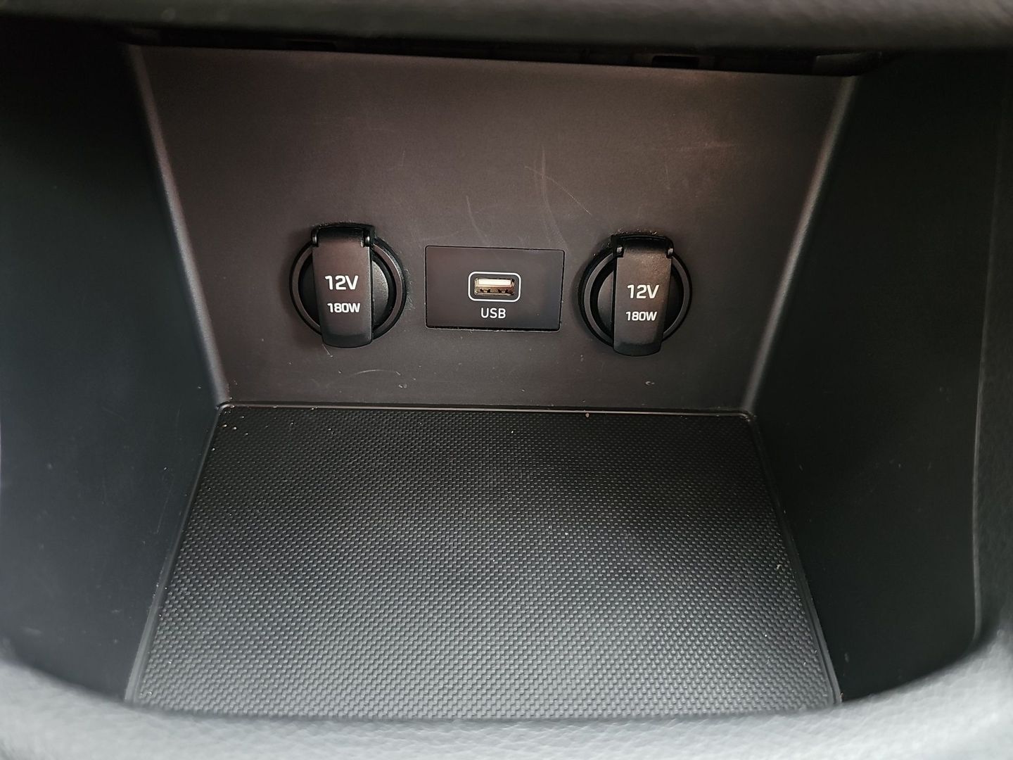 Hyundai i30 1.5 DPI Essence 81 kW (110 CV)