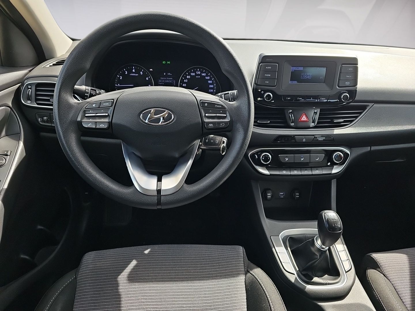 Hyundai i30 1.5 DPI Essence 81 kW (110 CV)