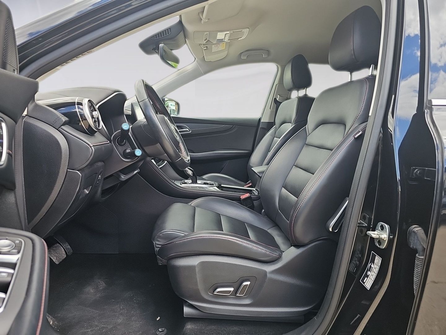 MG eHS 1.5T-GDI PHEV Comfort 190 kW (258 CV)