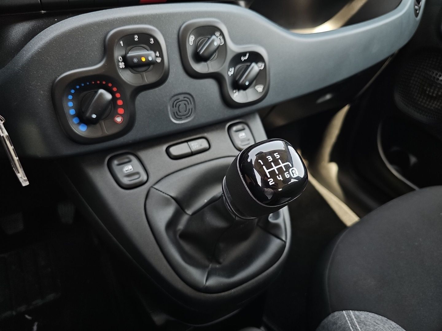 Fiat Panda 1.0 Hybrid GSE 51 kW (70 CV)