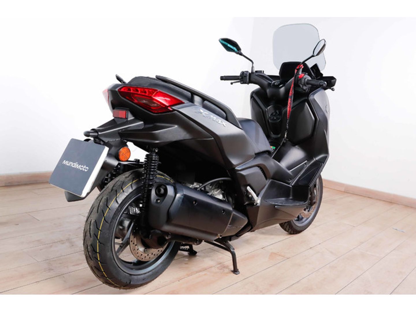 Yamaha X-Max 300