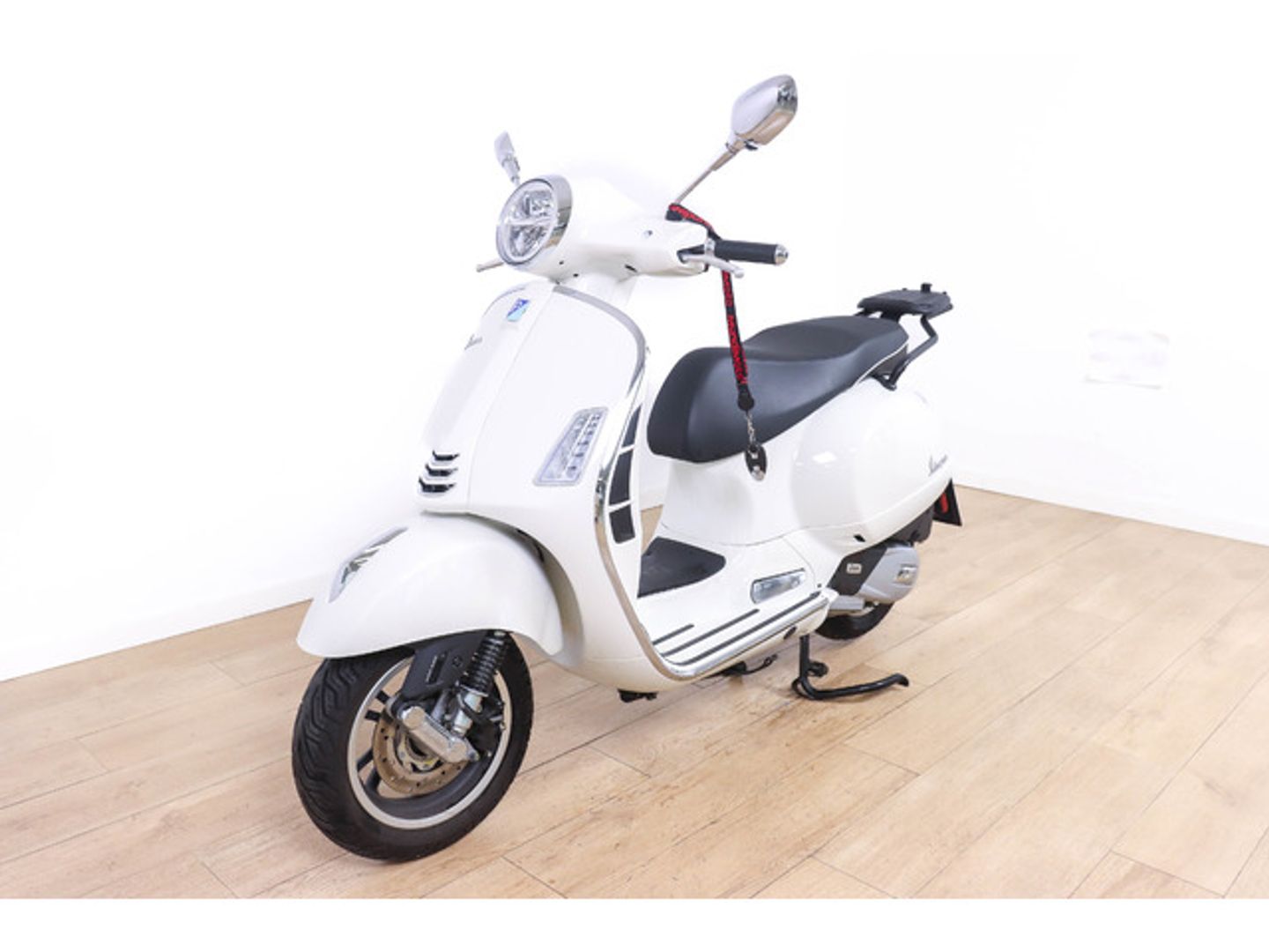 Vespa GTS 125 SUPER