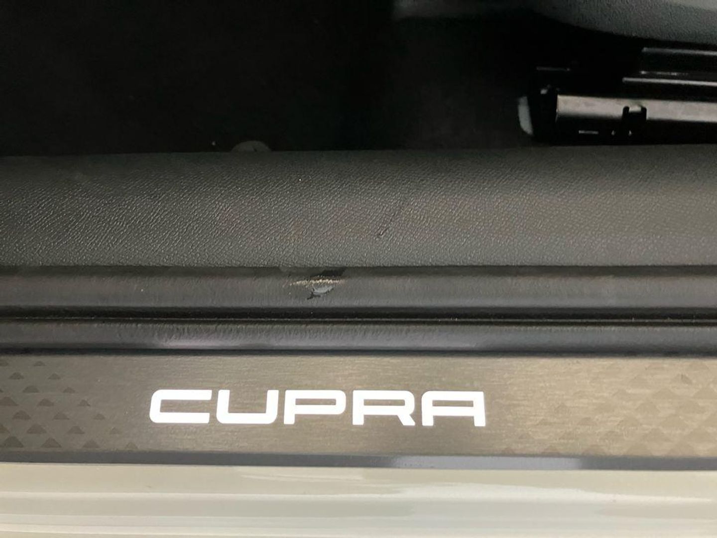 CUPRA León 1.5 eTSI Launch Edition DSG 110 kW (150 CV)