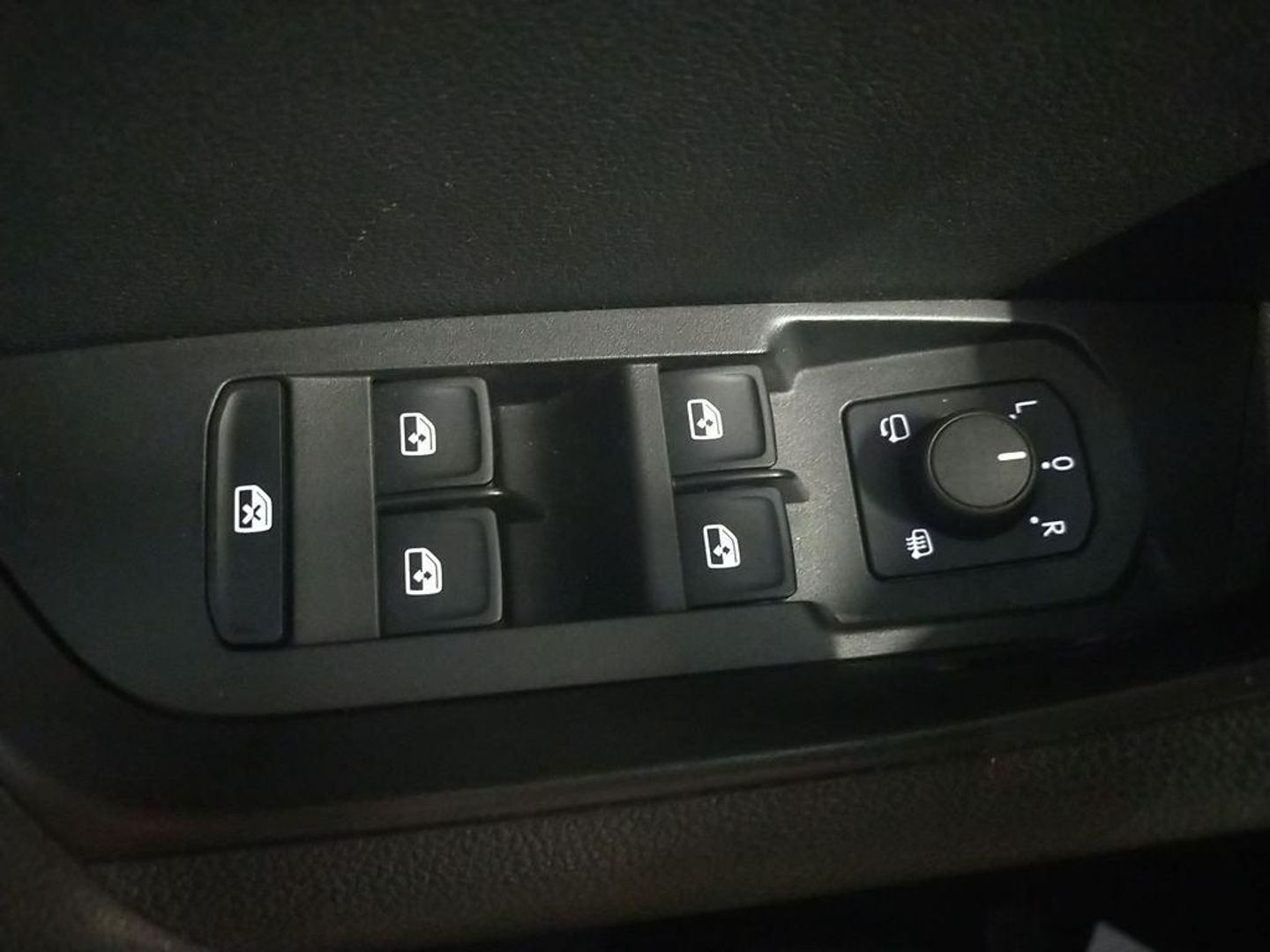 Skoda Karoq 1.0 TSI Ambition