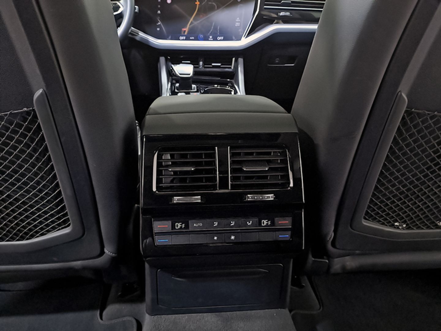 Volkswagen Touareg 3.0 TSI eHybrid Elegance