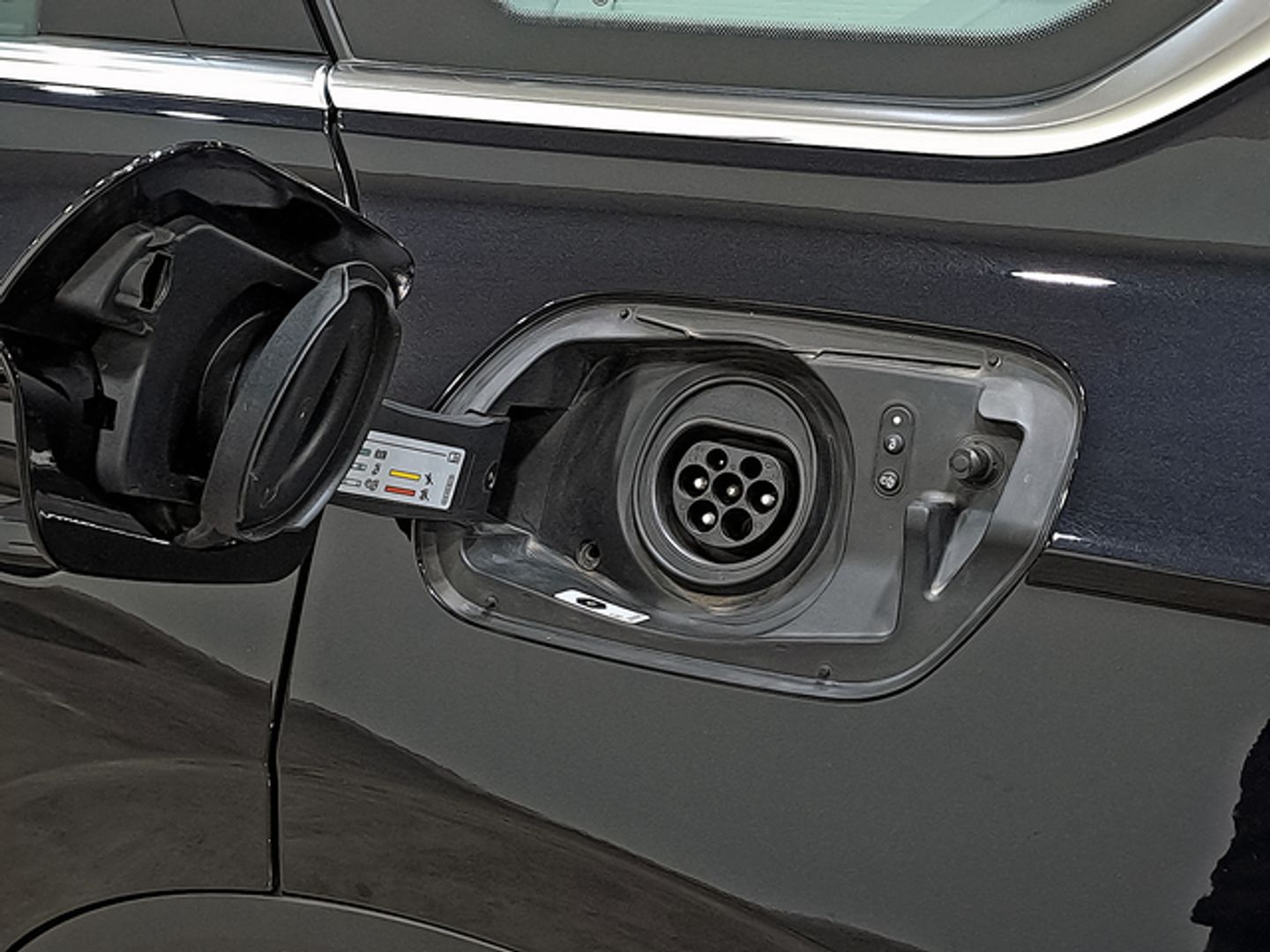 Volkswagen Touareg 3.0 TSI eHybrid Elegance