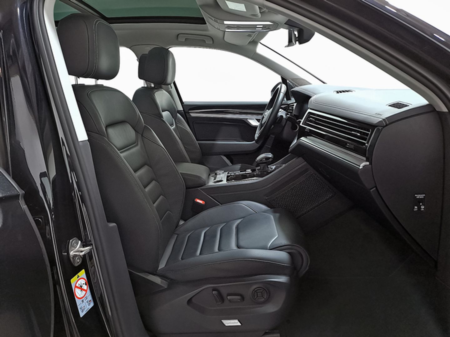 Volkswagen Touareg 3.0 TSI eHybrid Elegance