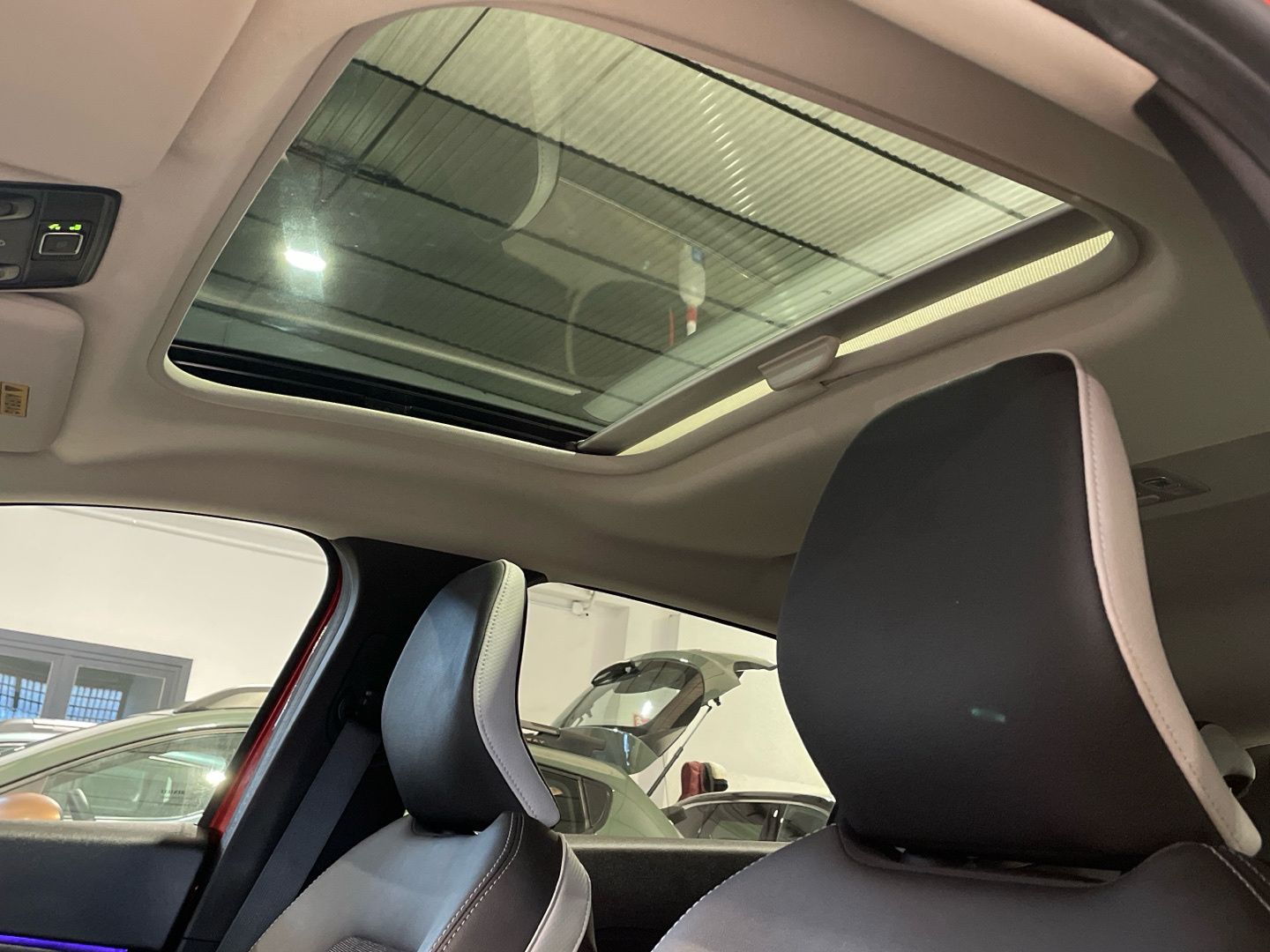 Renault Captur E-TECH PHEV 160 Fast Track