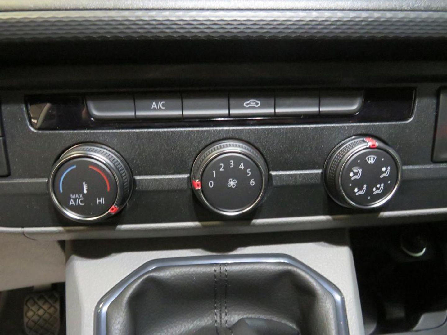 Volkswagen Transporter Furgon 2.0 TDI Furgon Batalla Larga
