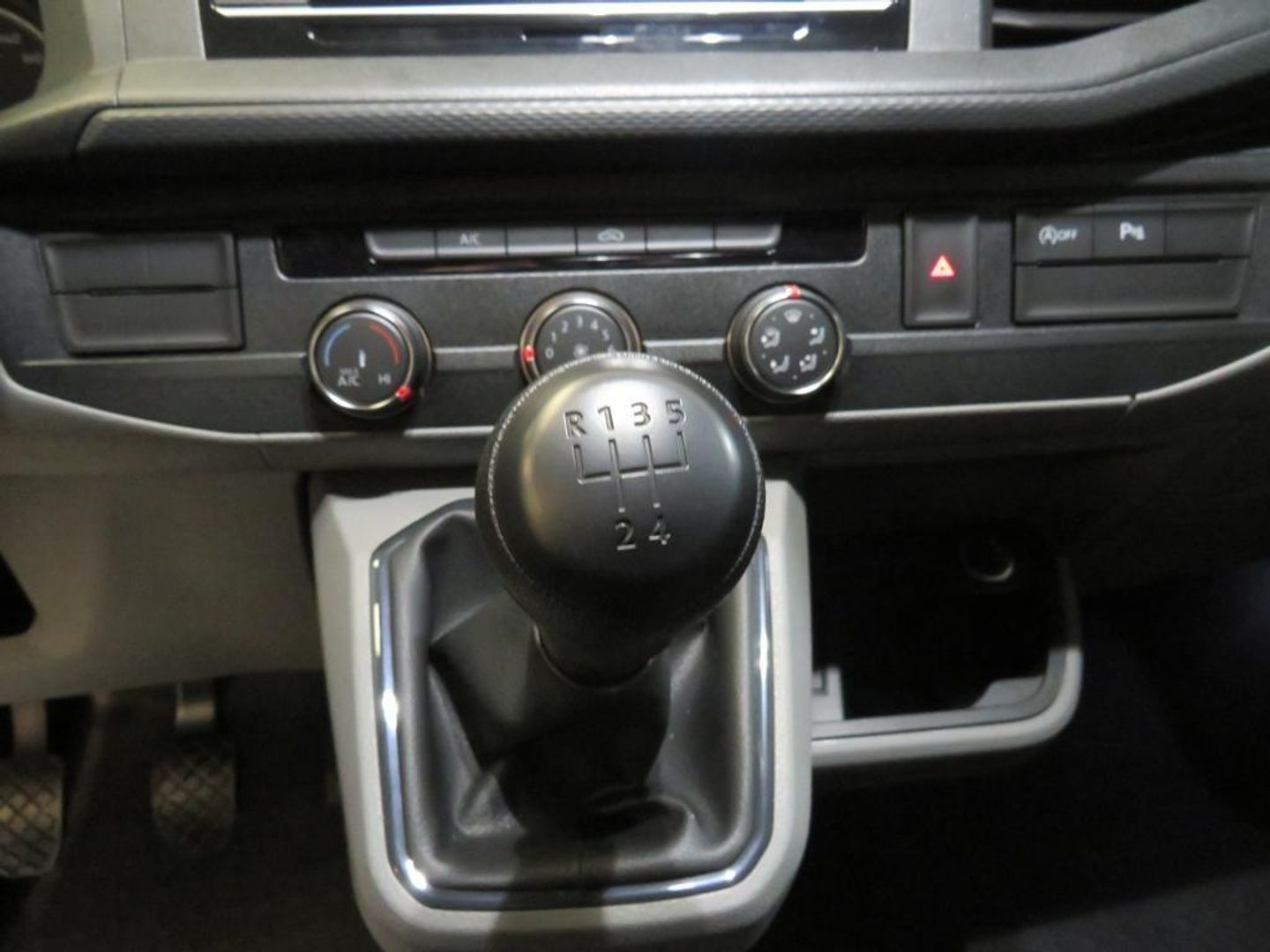 Volkswagen Transporter Furgon 2.0 TDI Furgon Batalla Larga