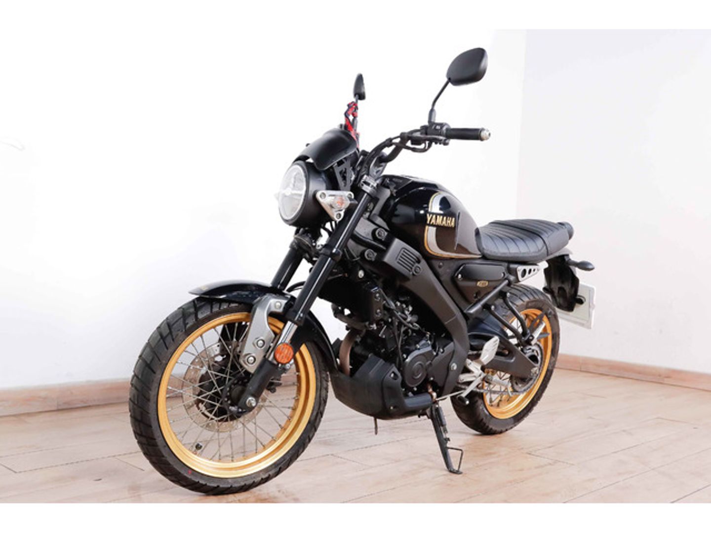 Yamaha XSR 125 LEGACY