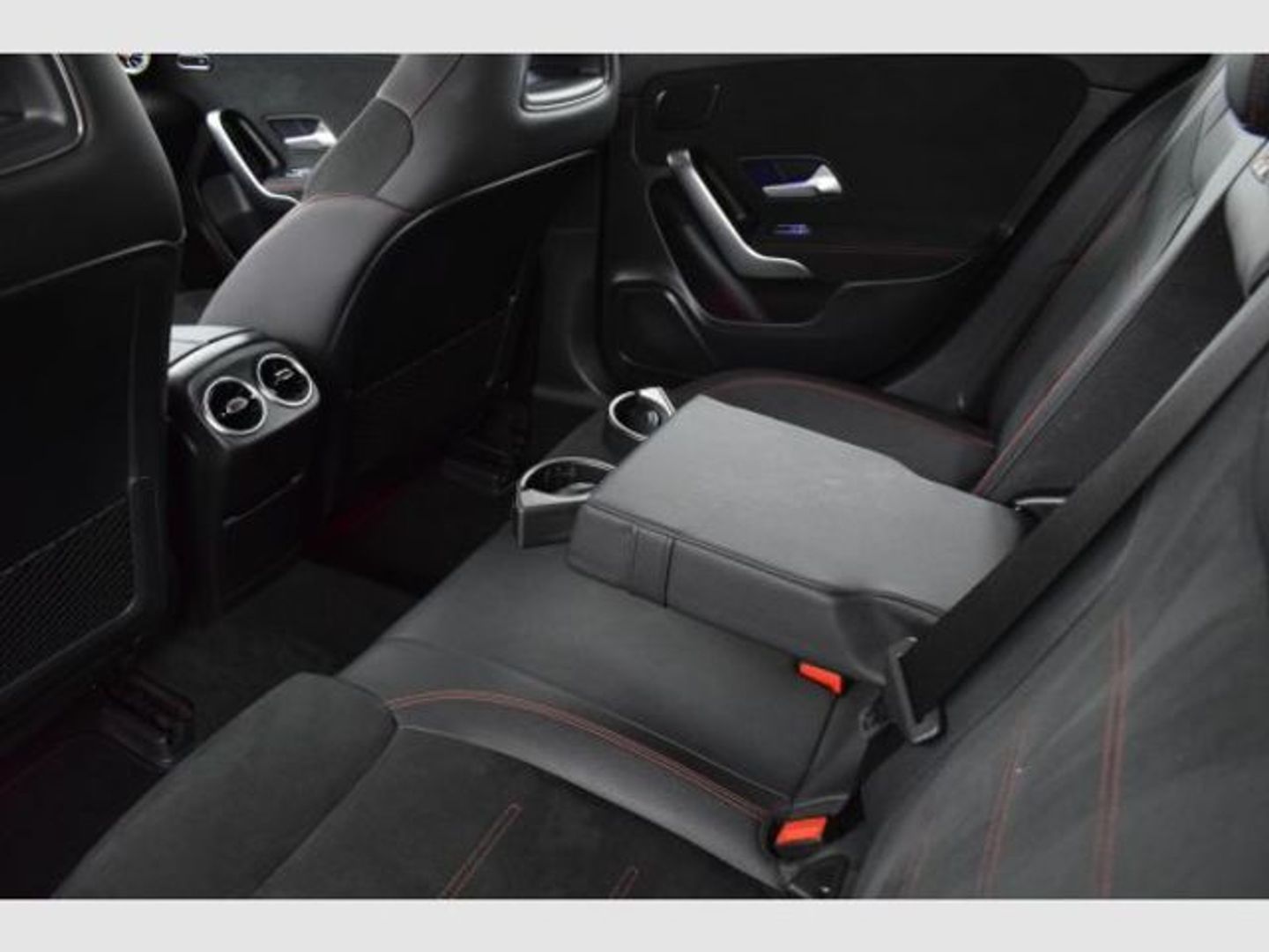 Mercedes-Benz Clase A 180 d 85 kW (116 CV)