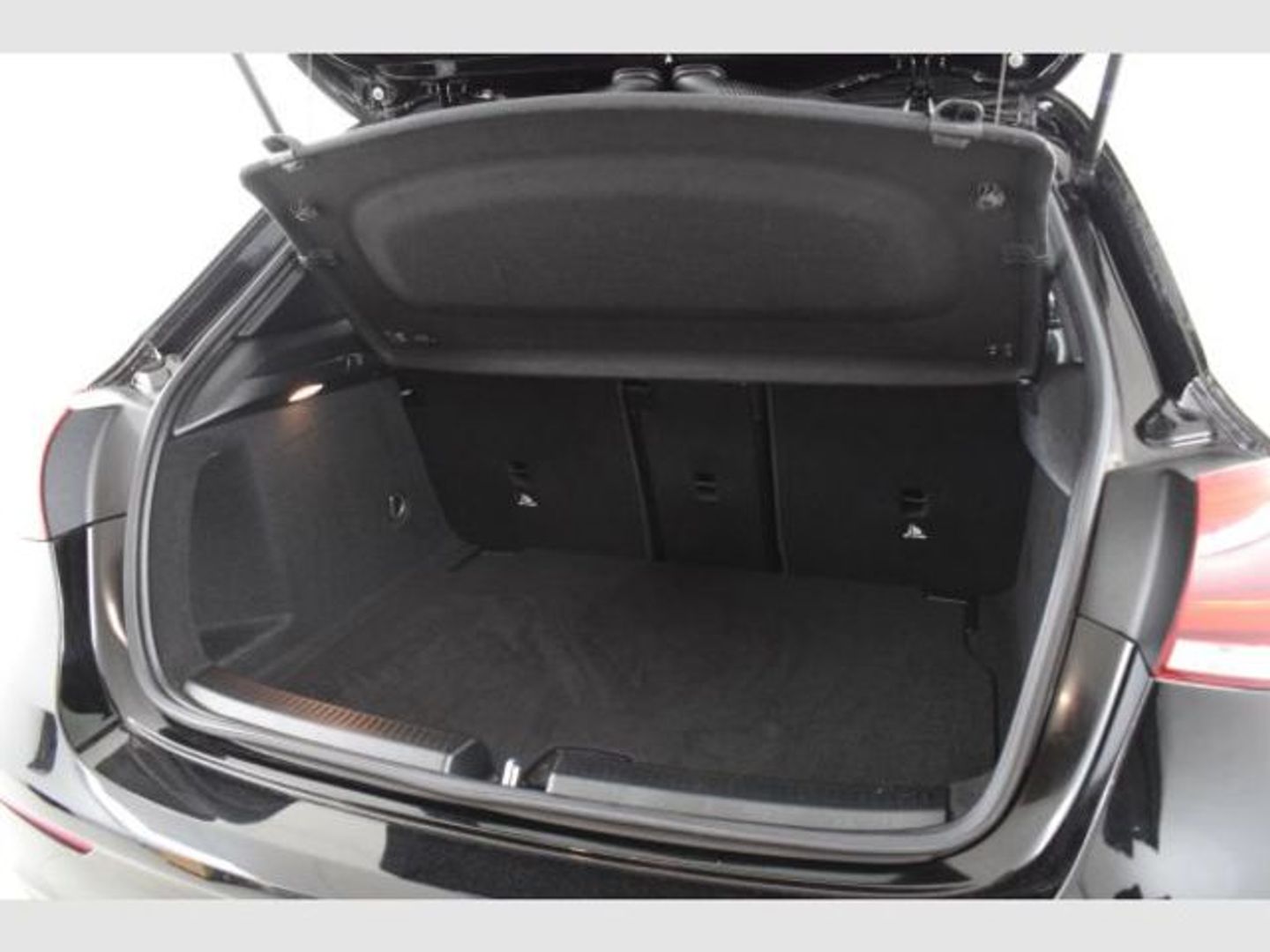 Mercedes-Benz Clase A 180 d 85 kW (116 CV)