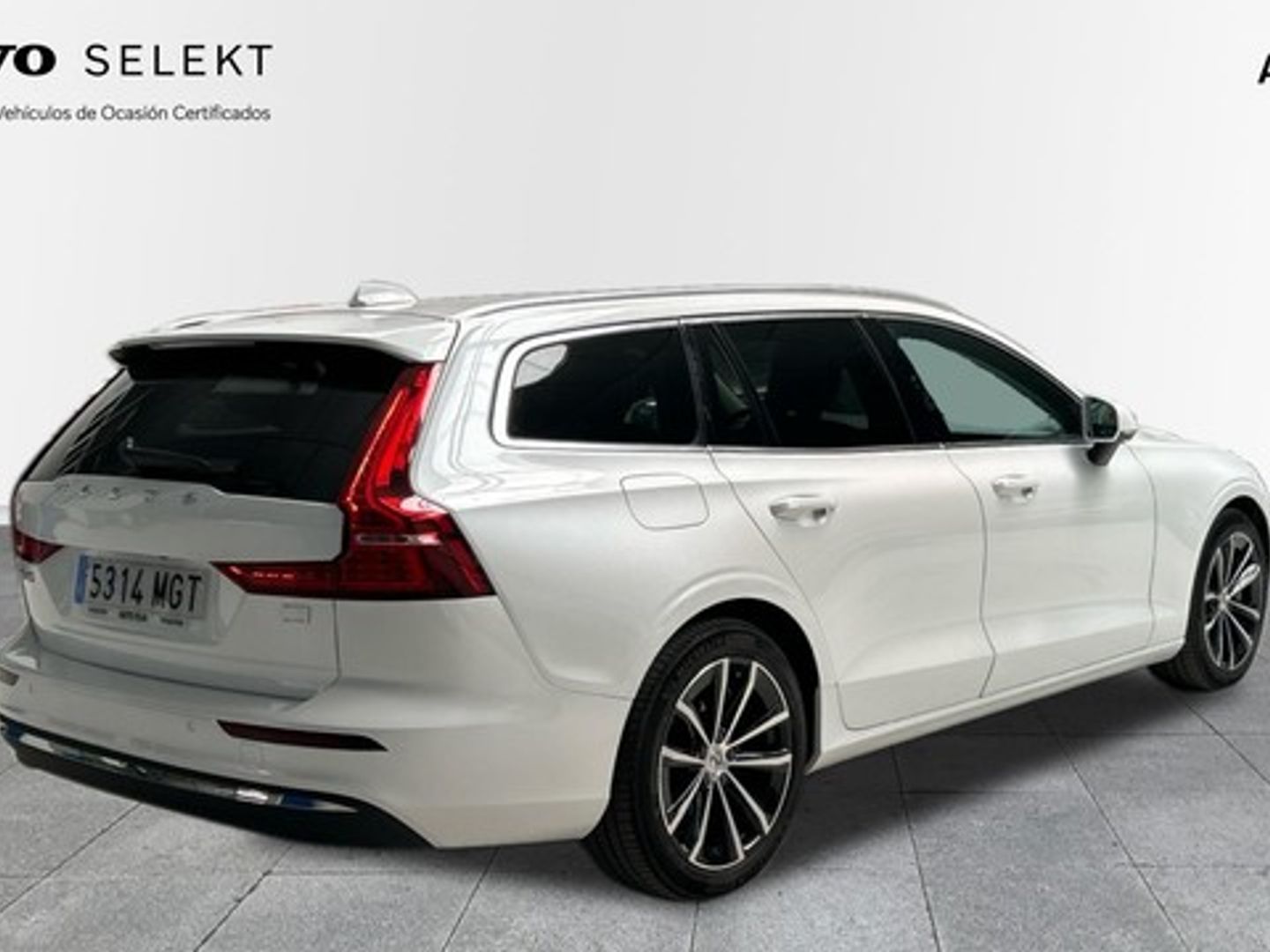 Volvo V60 T6 Recharge Inscription Core