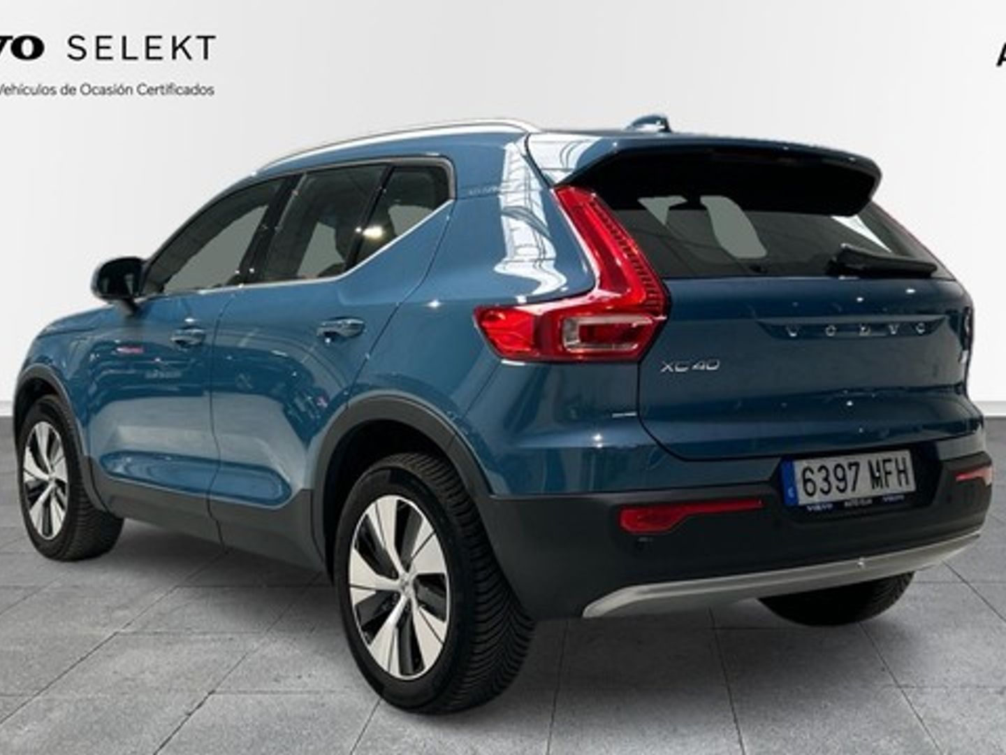 Volvo XC40 T5 Recharge Plus Bright