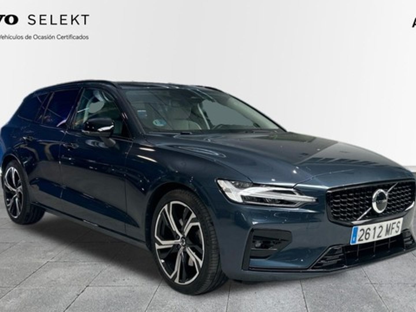 Volvo V60 B4 D Plus Dark