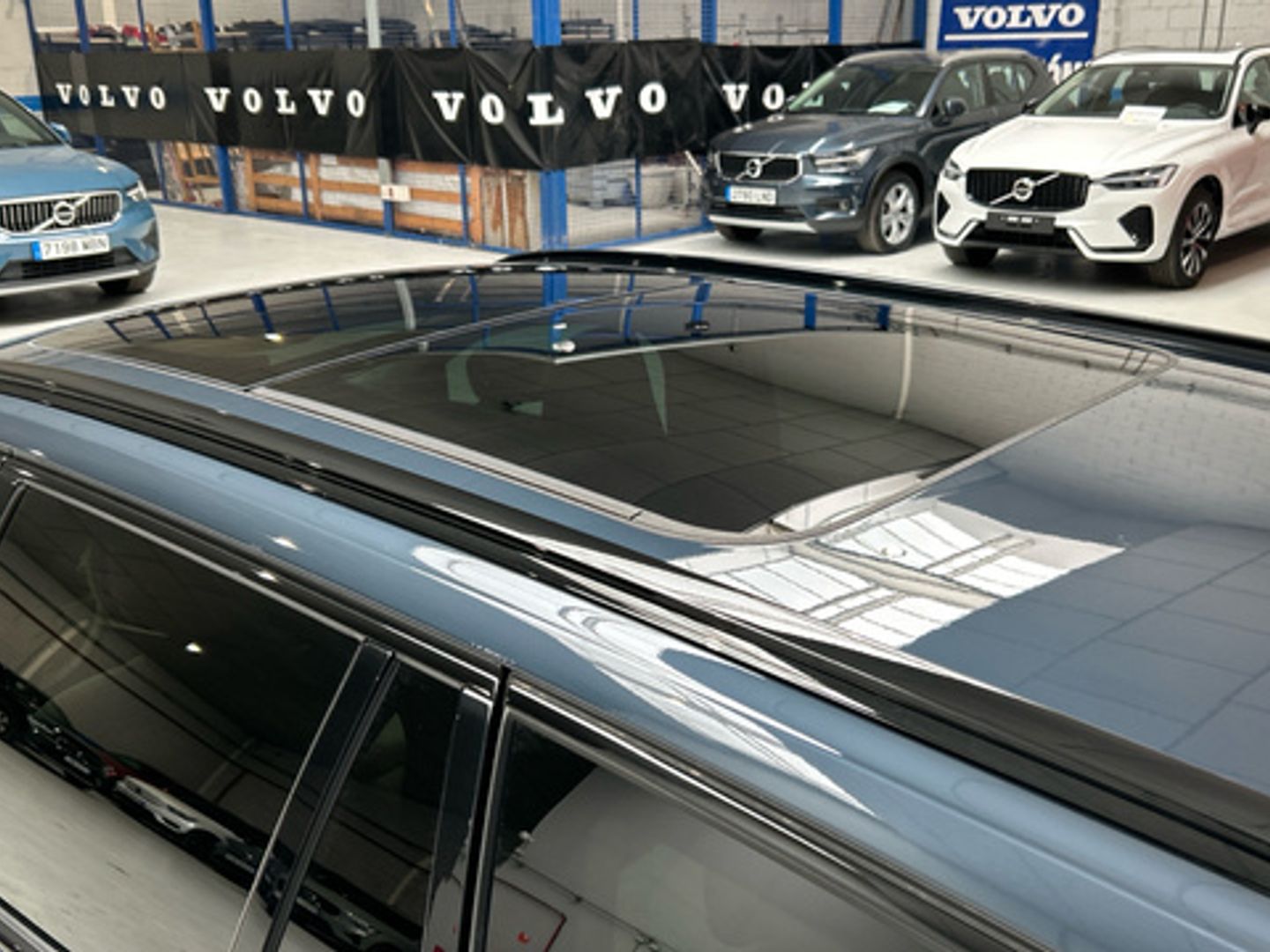 Volvo V60 B4 D Plus Dark