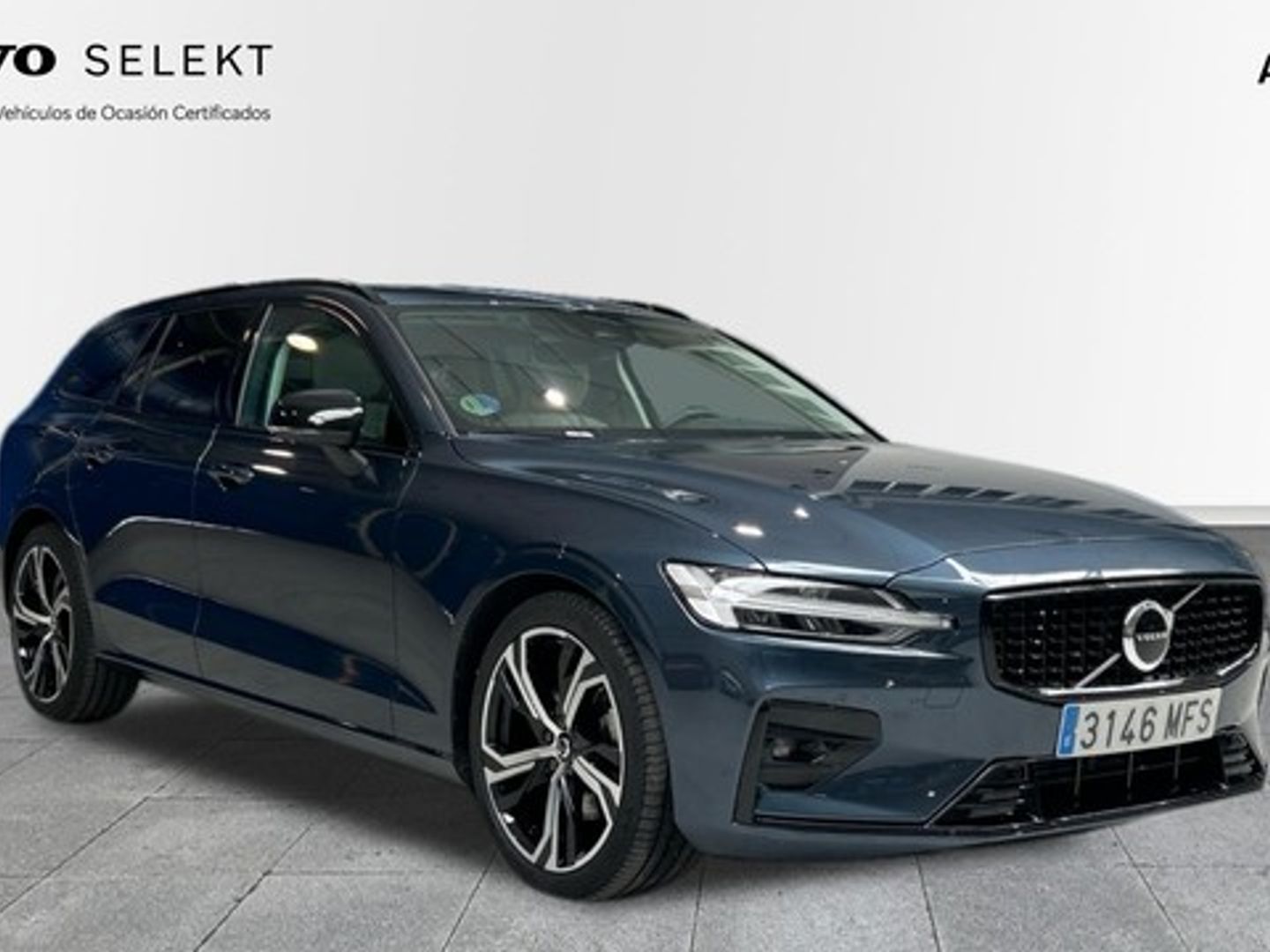 Volvo V60 B4 D Plus Dark