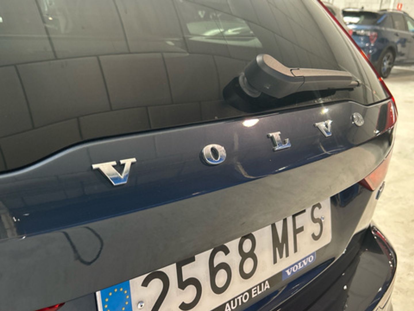 Volvo V60 B4 D Plus Dark