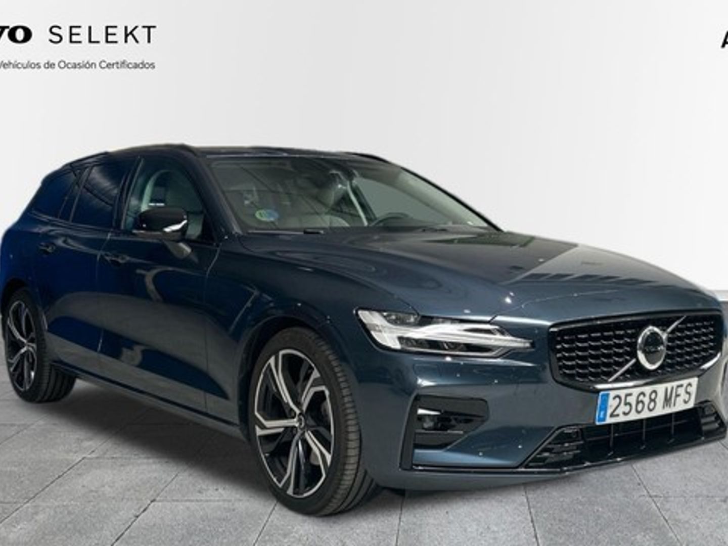 Volvo V60 B4 D Plus Dark