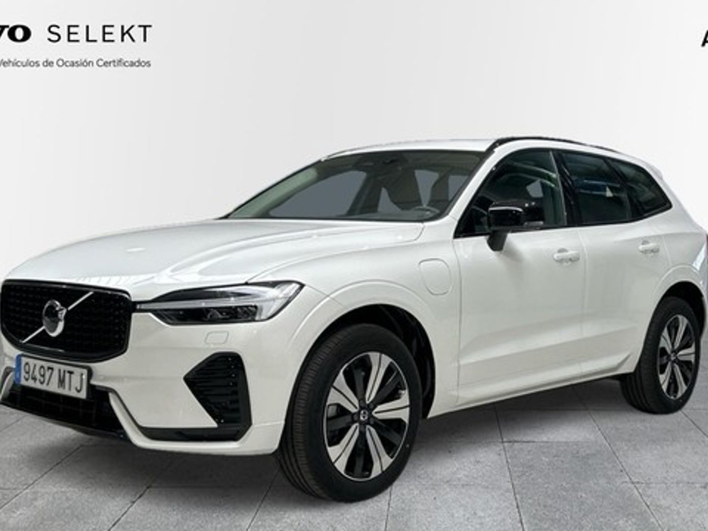 Volvo XC60 T6 Recharge Plus Dark