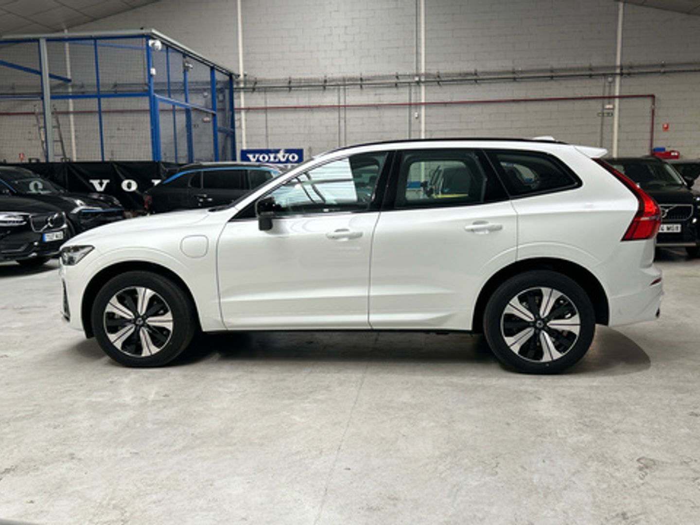 Volvo XC60 T6 Recharge Plus Dark