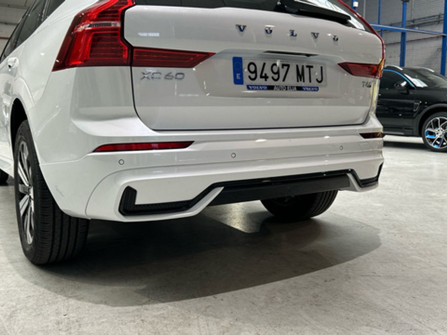 Volvo XC60 T6 Recharge Plus Dark