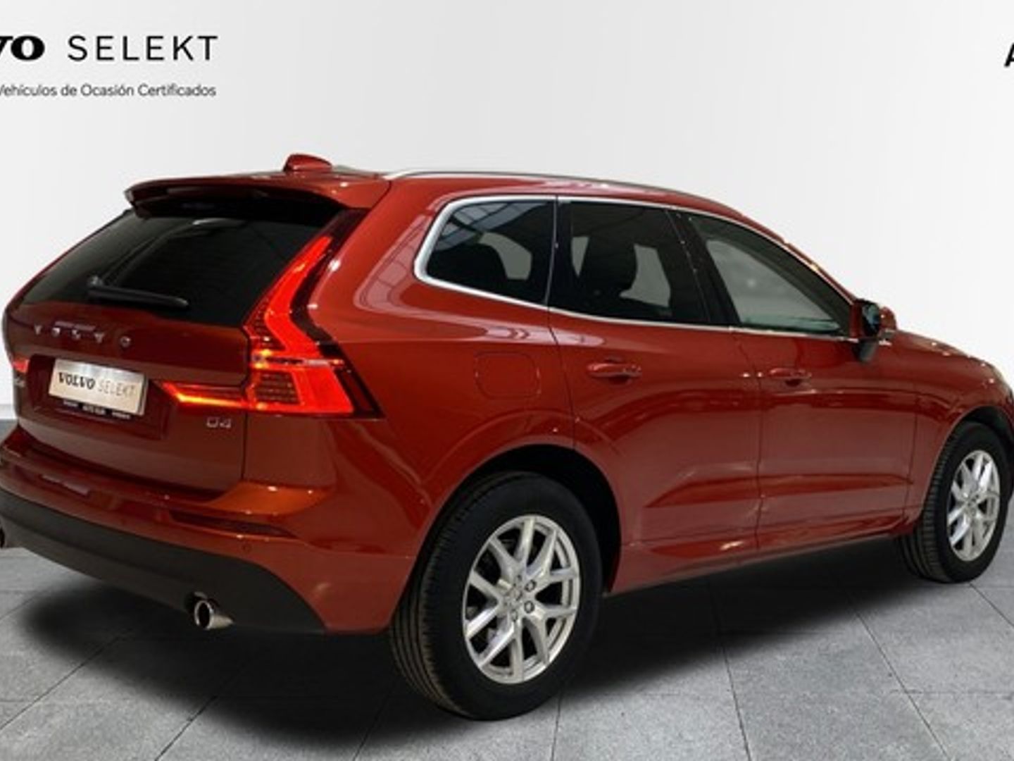 Volvo XC60 D4 Business Plus Auto 140 kW (190 CV)