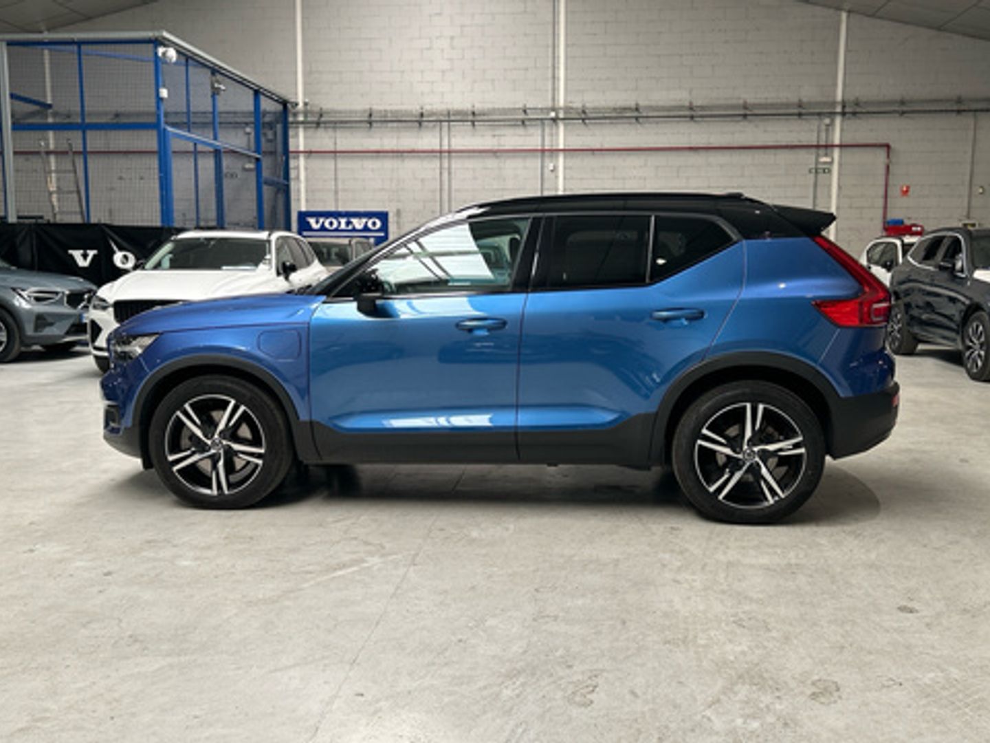 Volvo XC40 T4 R-Design Expression