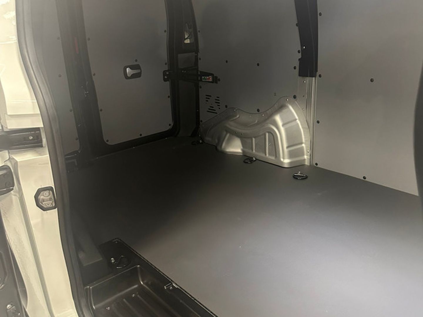 Levc VN5 1.5 Ultima Auto 110 kW (150 CV)