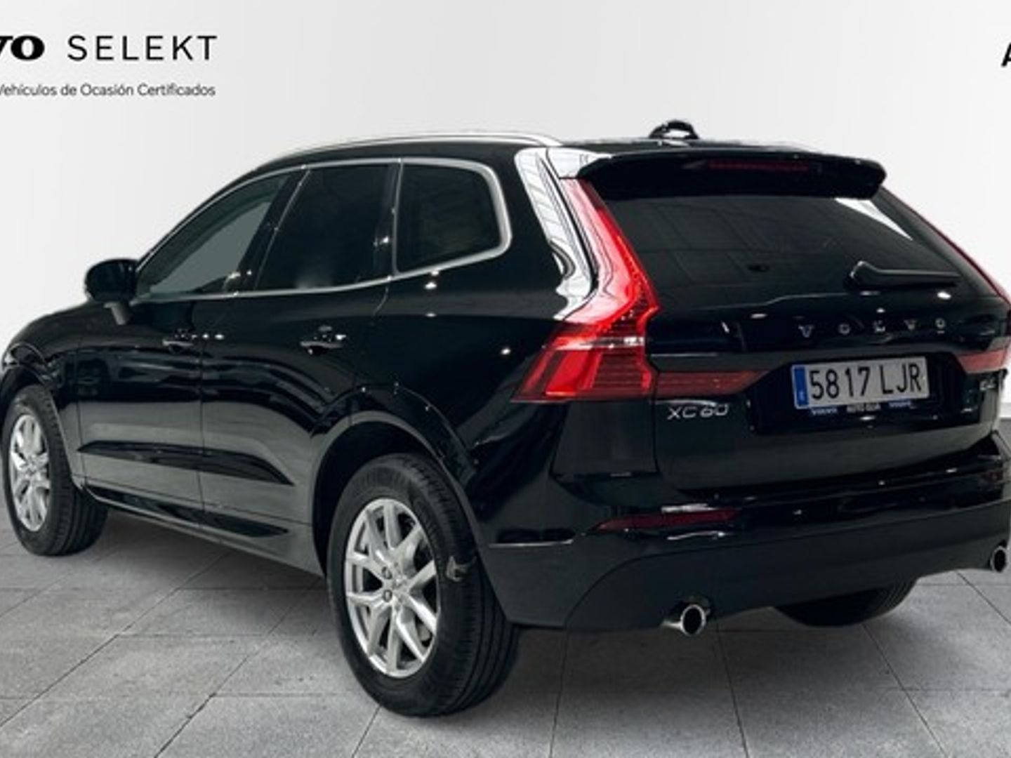 Volvo XC60 B4 Business Plus