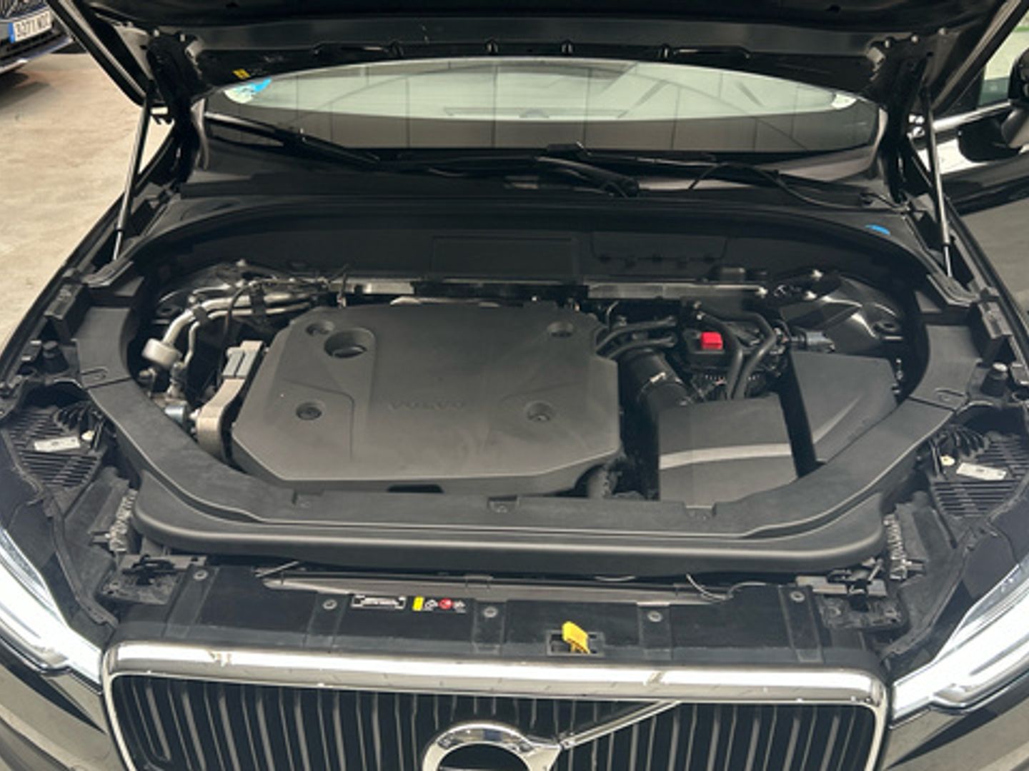 Volvo XC60 B4 Business Plus