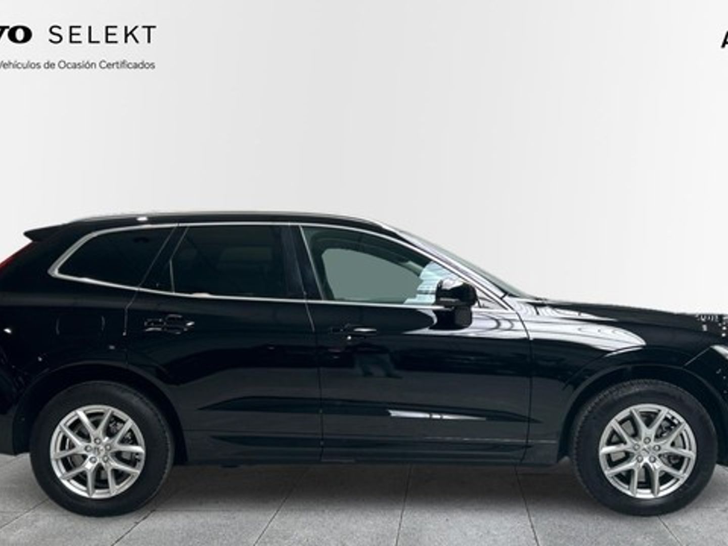 Volvo XC60 B4 Business Plus