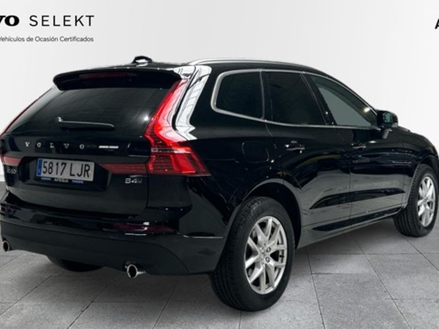 Volvo XC60 B4 Business Plus